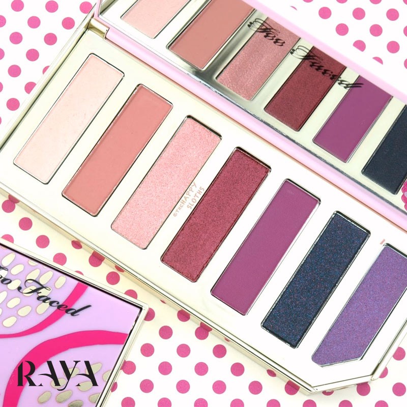 پالت سایه چشم توفیسد مدل رازل دازل بری Too Faced Razzle Dazzle Berry Eyeshadow Palette
